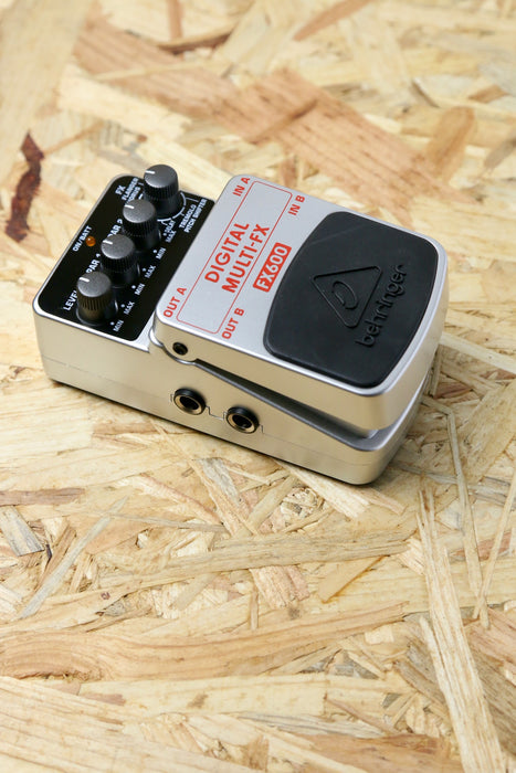 Behringer Digital Multi-FX Pedal - Boxed - Pre-owned