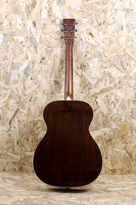 2020 Martin 000-13 Road Series Electro Acoustic Cutaway w/ Martin Hardcase - Pre-owned