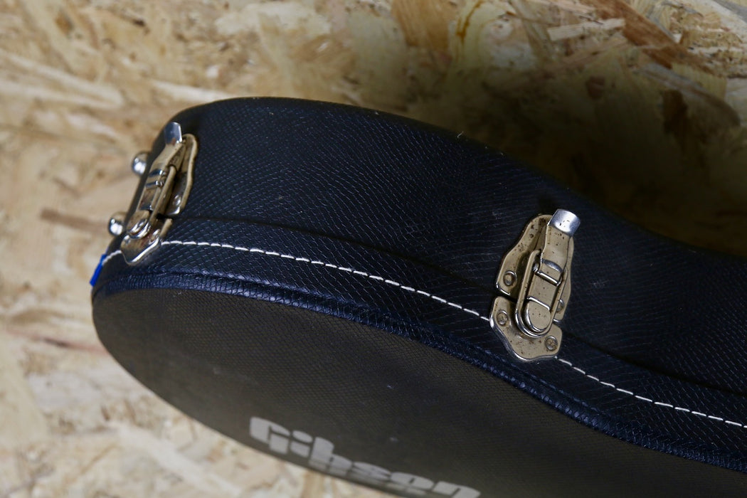 Genuine Gibson 90's Les Paul Case in Black w/Code Lock - Pre-owned