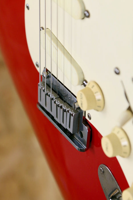 1987 Fender Stratocaster Plus in Red w/Lace Sensor + Original Case - Pre-owned