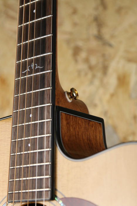 Cort Gold OC6 Electro Acoustic Cutaway Spruce/Mahogany All Solid Woods w/Gigbag - Pre-owned