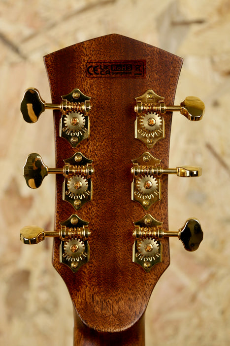 Cort Gold OC6 Electro Acoustic Cutaway Spruce/Mahogany All Solid Woods w/Gigbag - Pre-owned