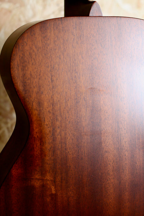 2015 Martin 000-15M All Mahogany w/Original Martin Hardcase - Pre-Owned