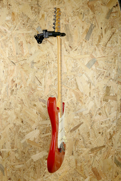 80/90's MIK Squier Stratocaster in Faded Red w/Maple - Pre-Owned