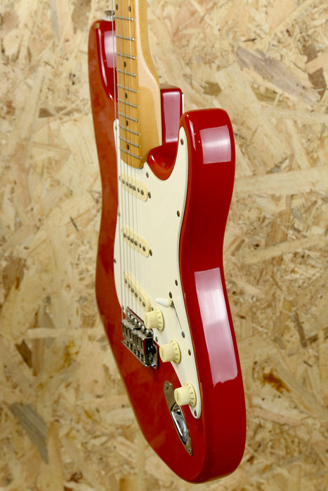 80/90's MIK Squier Stratocaster in Faded Red w/Maple - Pre-Owned