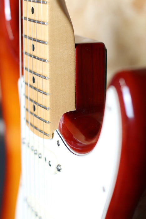 2012 Fender American Standard Stratocaster - Maple Fingerboard, Sienna Sunburst (Ash) w/Hard Case - Pre-owned