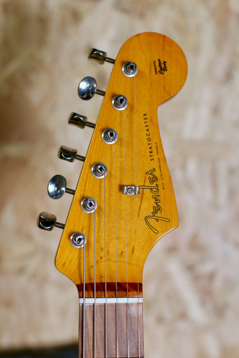 2018 Fender Classic Series '60s Stratocaster Nitro Lacquer, Pau Ferro Fingerboard, Fiesta Red w/Fender Hardcase + Custom Shop Pickups - Pre-owned