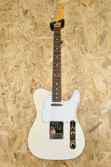 2020 Fender American Ultra Telecaster in Arctic Pearl + Original Case - Pre-owned