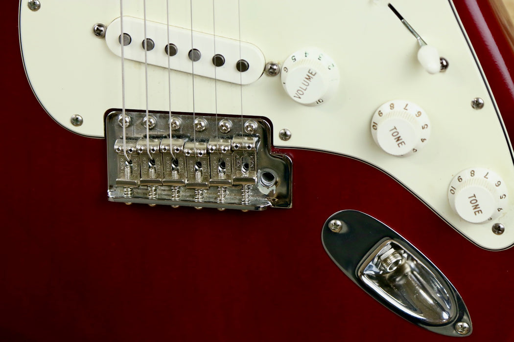 2006 Fender Highway One USA Stratocaster 70's Headstock in Wine Red w/Hardcase - Pre-owned
