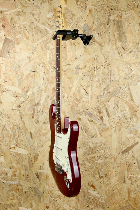 2006 Fender Highway One USA Stratocaster 70's Headstock in Wine Red w/Hardcase - Pre-owned