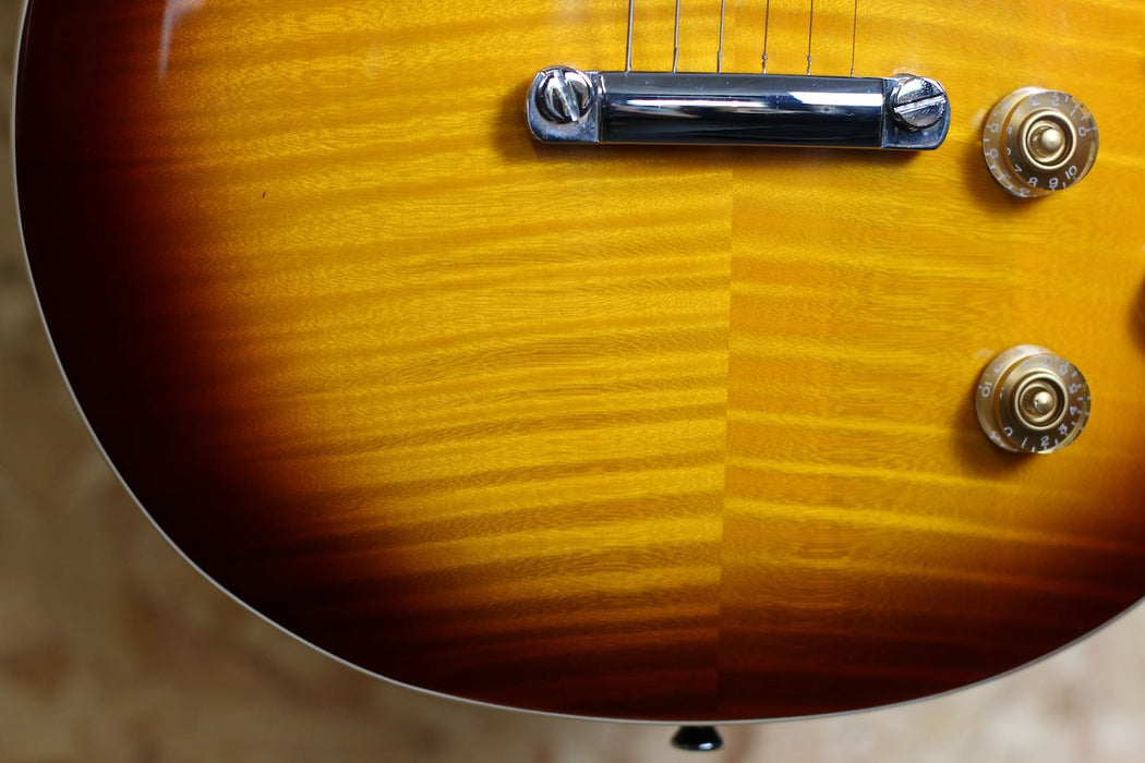 Vintage V100 Electric Guitar Flamed Iced Tea Burst - Pre-owned