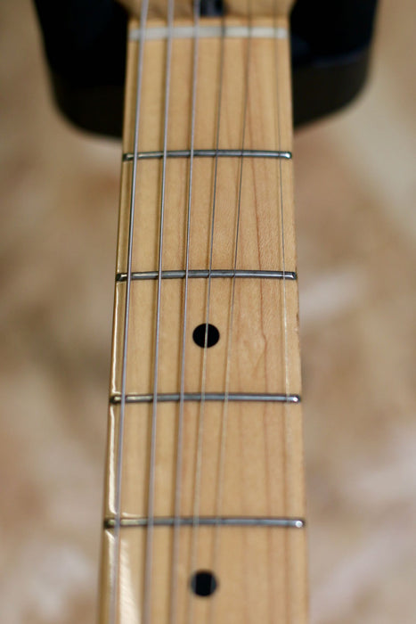 2013 Fender Japan MIJ Stratocaster LTD Edition '72 Vintage White w/Maple Fingerboard - Pre-owned