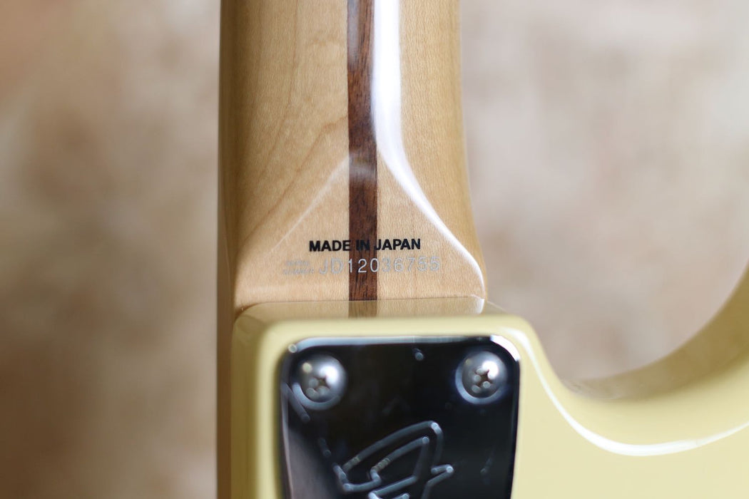 2013 Fender Japan MIJ Stratocaster LTD Edition '72 Vintage White w/Maple Fingerboard - Pre-owned