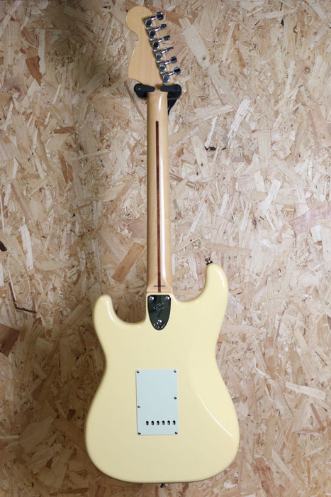 2013 Fender Japan MIJ Stratocaster LTD Edition '72 Vintage White w/Maple Fingerboard - Pre-owned