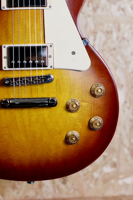 2019 Gibson Les Paul Tribute in Cherry Sunburst w/Gigbag - Pre-owned