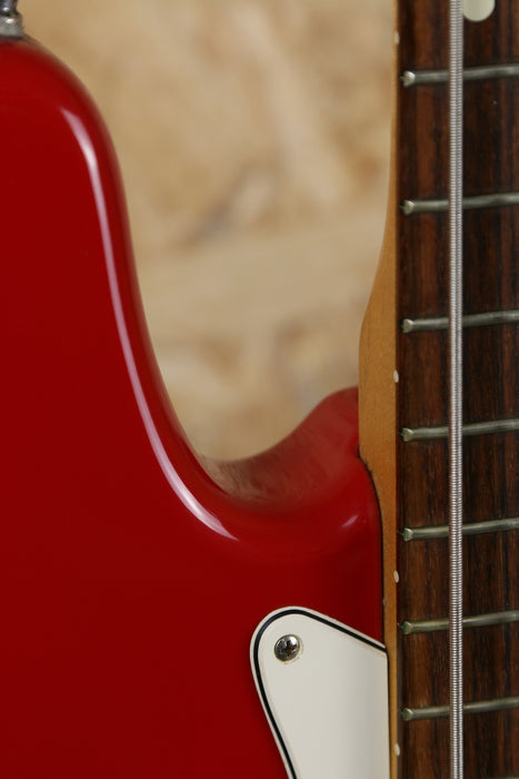1997 Fender MIM Jazz Bass in Red - Pre-owned