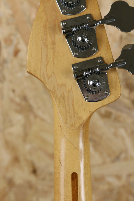 1997 Fender MIM Jazz Bass in Red - Pre-owned