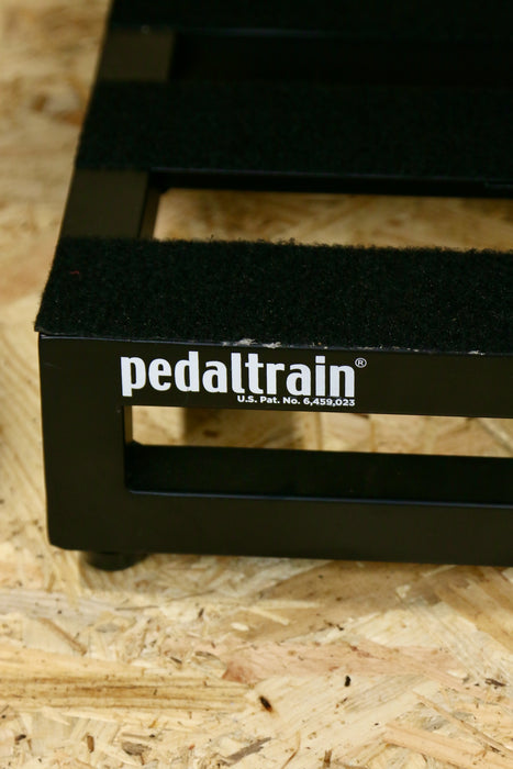 Pedaltrain Classic Junior Pedalboard with Padded Soft Case - Pre-owned