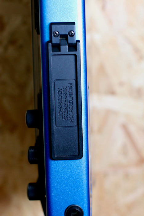 Steinberger Spirit XT-2 Headless Bass Guitar Blue - Pre-owned