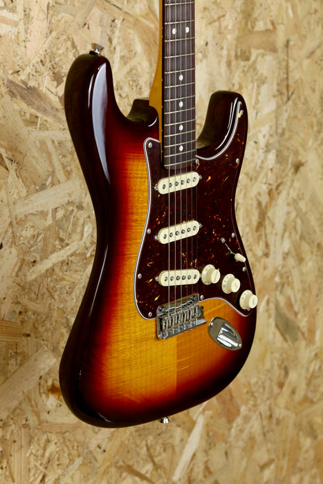 Fender 70th Anniversary American Professional II Stratocaster®, Rosewood Fingerboard, Comet Burst