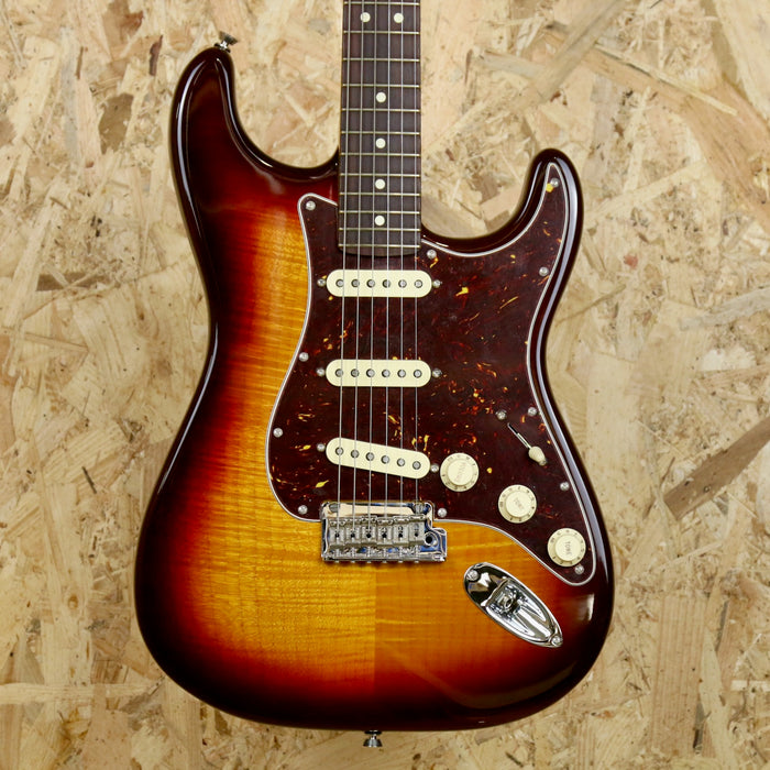 Fender 70th Anniversary American Professional II Stratocaster®, Rosewood Fingerboard, Comet Burst