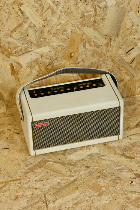 Positive Grid Spark 40 Amp in Pearl White - Including Power Supply - Pre-owned