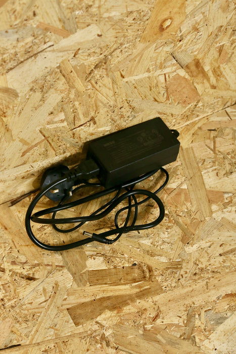 Positive Grid Spark 40 Amp in Pearl White - Including Power Supply - Pre-owned