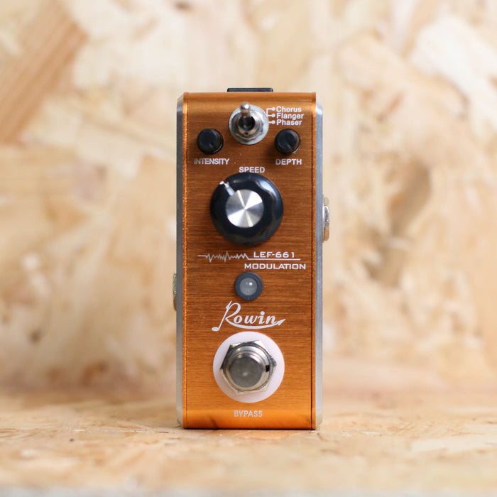 Rowin Modulation LEF-661 Chorus / Flanger / Phaser - Pre-owned