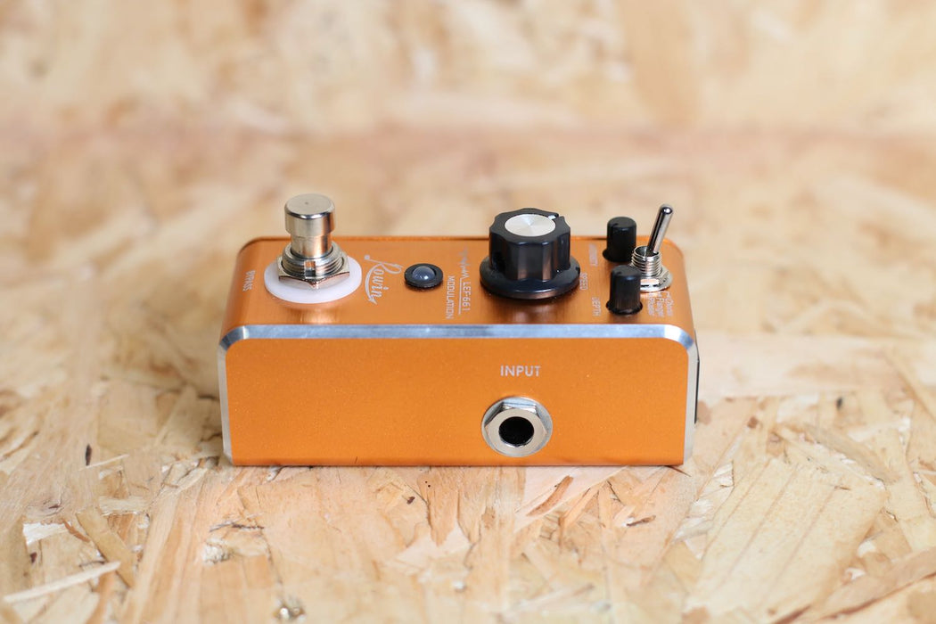 Rowin Modulation LEF-661 Chorus / Flanger / Phaser - Pre-owned