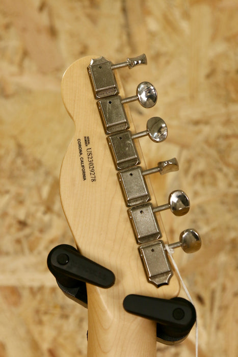 Fender American Performer Telecaster®, Maple Fingerboard, Vintage White