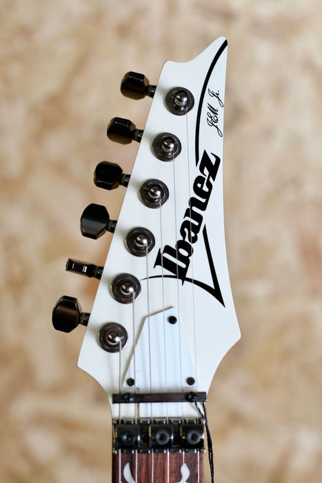 Ibanez JEM JR Electric Guitar in White - Pre-owned