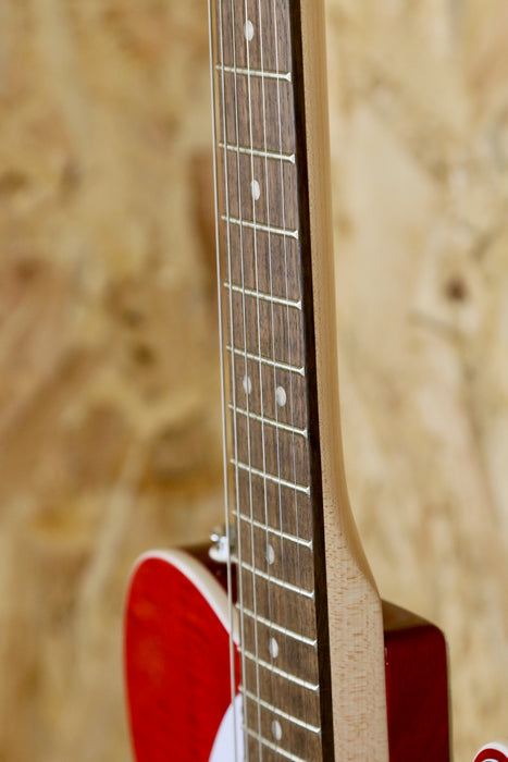 Fender Squier Affinity Series® Telecaster® FMT SH, Laurel Fingerboard, White Pickguard, Crimson Red Transparent