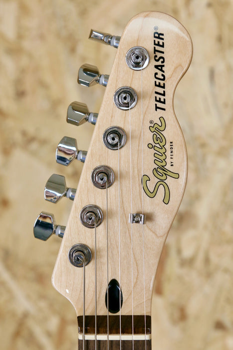 Fender Squier Affinity Series® Telecaster® FMT SH, Laurel Fingerboard, White Pickguard, Crimson Red Transparent
