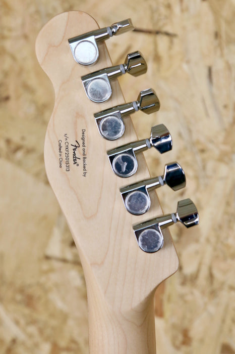 Fender Squier Affinity Series® Telecaster® FMT SH, Laurel Fingerboard, White Pickguard, Crimson Red Transparent