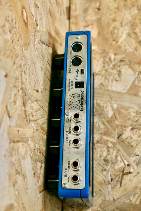 TC Electronic Flashback X4 Delay & Looper Pedal - Pre-owned