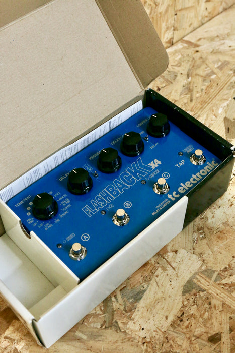TC Electronic Flashback X4 Delay & Looper Pedal - Pre-owned