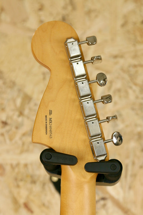 Fender Player II Jaguar®, Rosewood Fingerboard, Coral Red - B-Stock