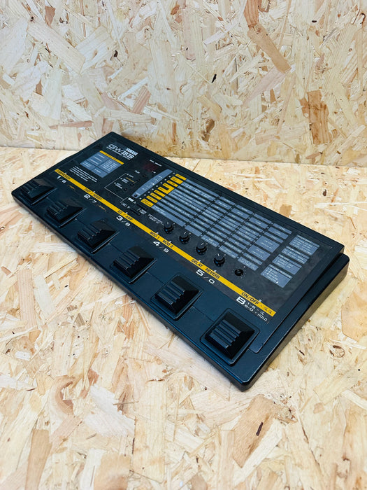 Yamaha GW33 Multi-Effects Unit - Pre-Owned