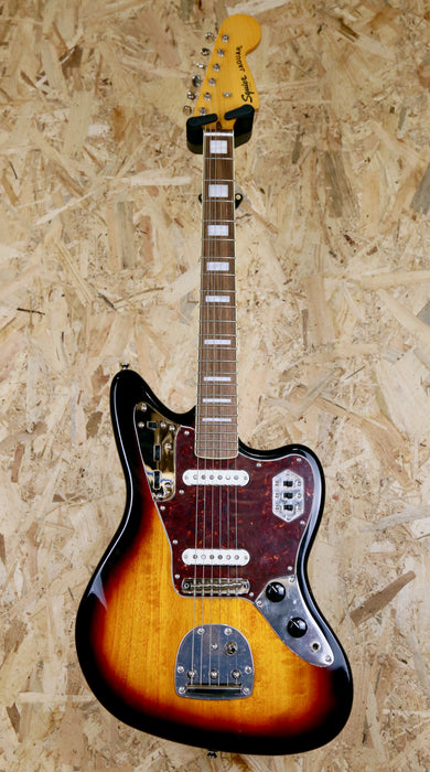 2025 Fender Squier Classic Vibe '70s Jaguar®, Laurel Fingerboard, 3-Color Sunburst - Pre-owned