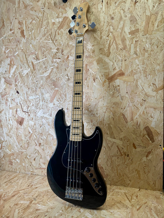 Sire Marcus Miller V7 5-String bass in Black - Pre-Owned