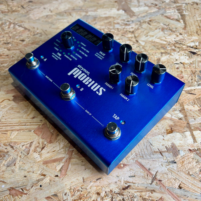 Strymon Mobius Multi Modulation Effect Pedal w/Box - Pre-owned