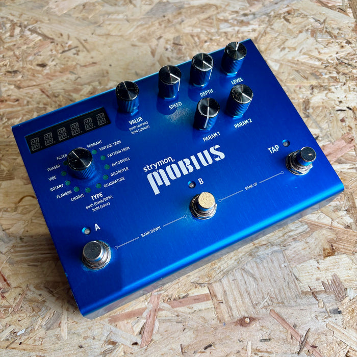 Strymon Mobius Multi Modulation Effect Pedal w/Box - Pre-owned