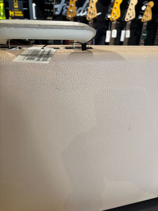 (B-Stock) Fender Classic Series Wood Case Strat/Tele, Shell Pink