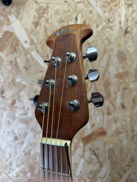 Pre-owned Ovation Roundback Applause AE27