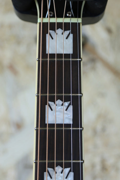 2013 Epiphone EJ200CE Jumbo Electro Acoustic Cutaway in Natural - Pre-Owned