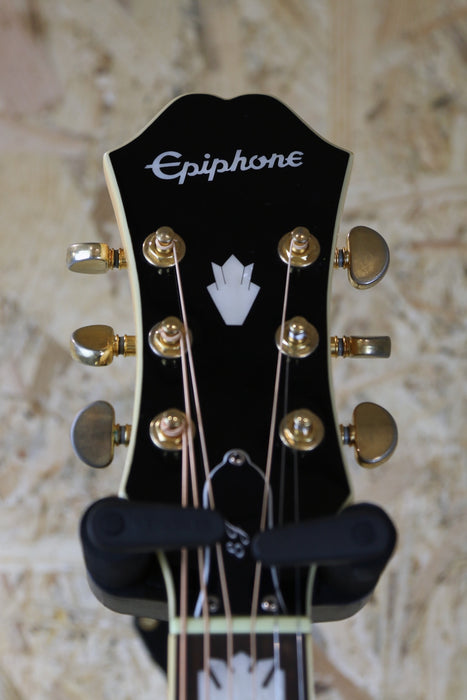 2013 Epiphone EJ200CE Jumbo Electro Acoustic Cutaway in Natural - Pre-Owned