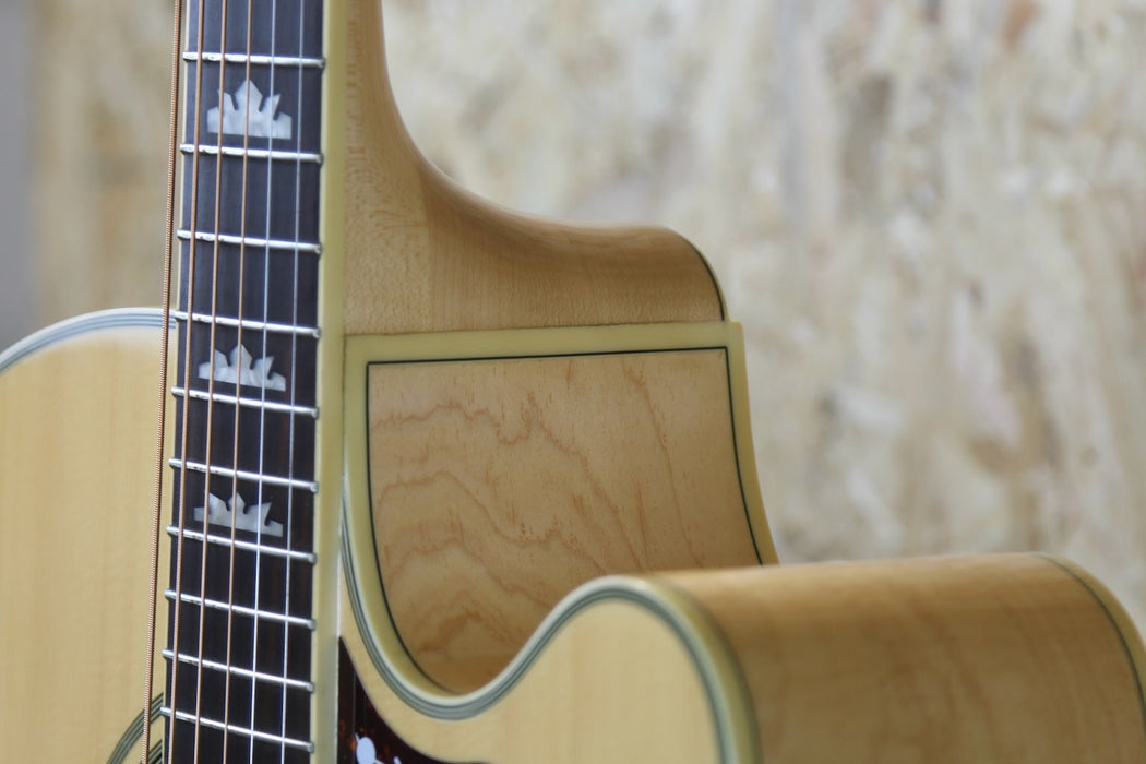 2013 Epiphone EJ200CE Jumbo Electro Acoustic Cutaway in Natural - Pre-Owned