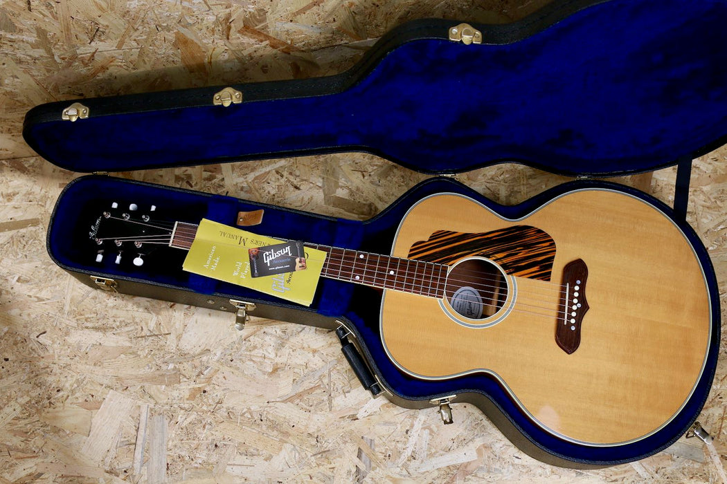 2013 Gibson J-100 1941 Re-issue Electro Acoustic in Natural w/Gibson Hardcase - Pre-owned