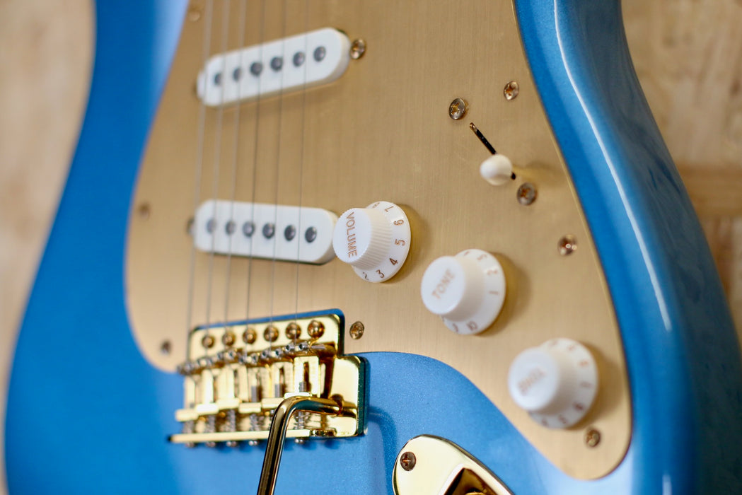 Squier Classic Vibe Stratocaster 40th Anniversary Lake Placid Blue - Pre-Owned