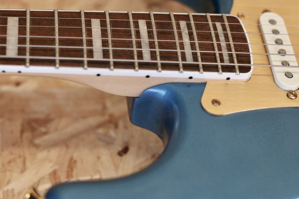 Squier Classic Vibe Stratocaster 40th Anniversary Lake Placid Blue - Pre-Owned